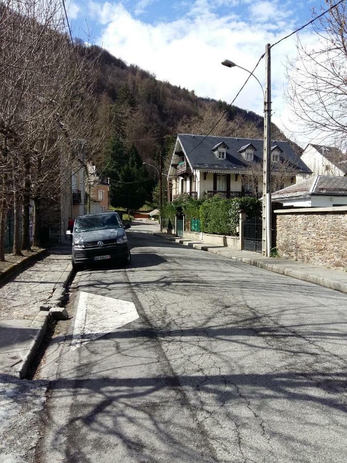 Appartement Duplex Bagneres-de-Luchon ภายนอก รูปภาพ